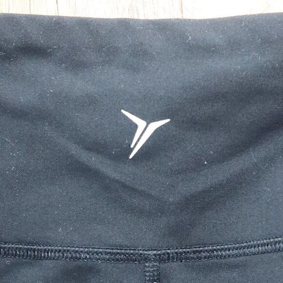OLD NAVY ACTIVE BLACK MOON & STARS WITH SHEER SECTIONS SIZE SMALL - Picture 6 of 10